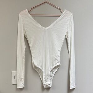 Elegant White Long Sleeve Bodysuit